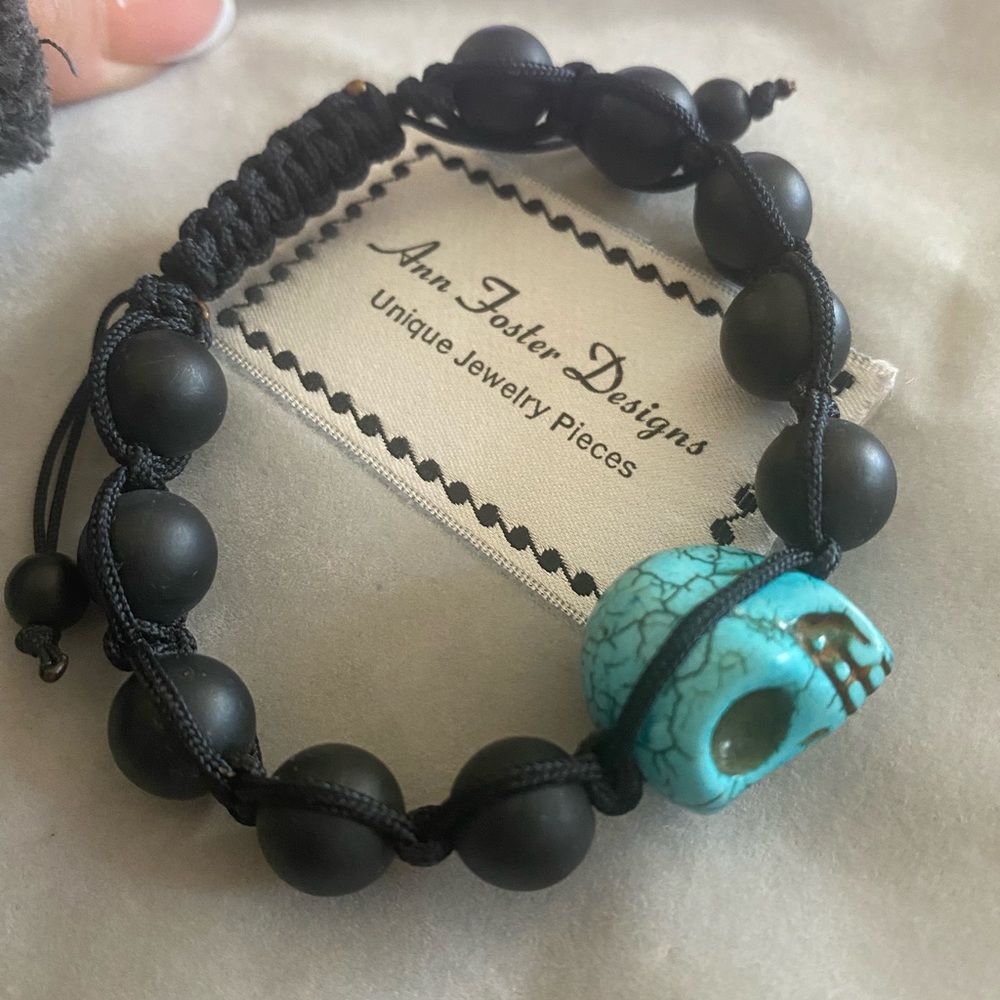 Skull bracelet
